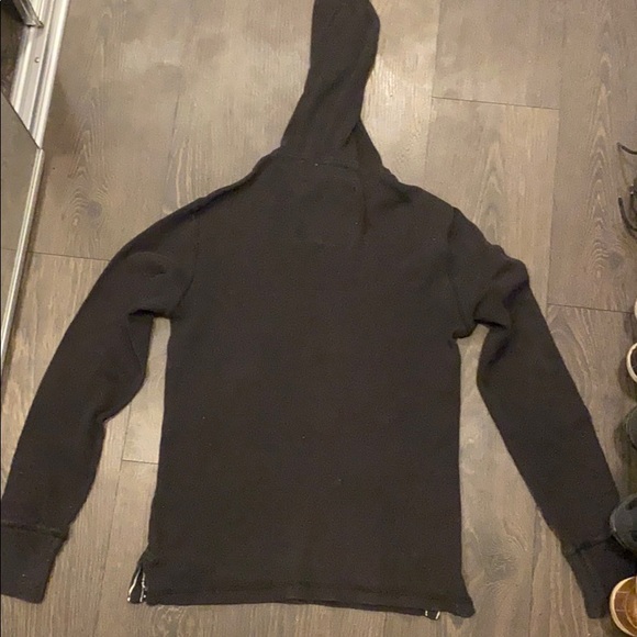 XS BLACK AMERICAN EAGLE SWEATER - Picture 4 of 4